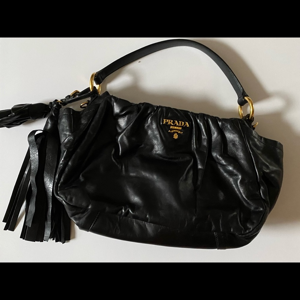 GORGEOUS GENUINE PRADA BAG